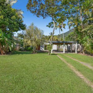 27 Sandwich Street, Kamerunga, QLD 4870 AUS