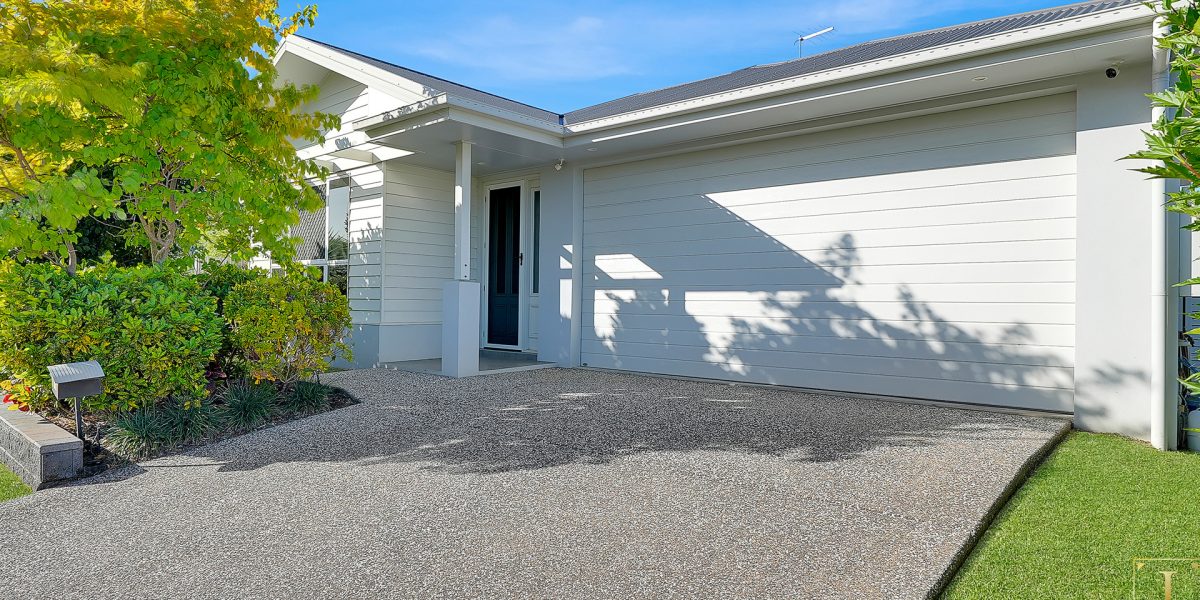 19 Charringa Link, Smithfield, QLD 4878 AUS