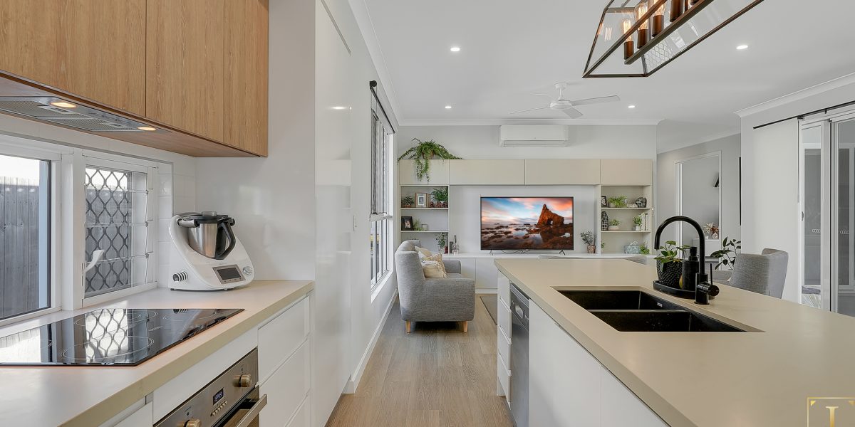 19 Charringa Link, Smithfield, QLD 4878 AUS