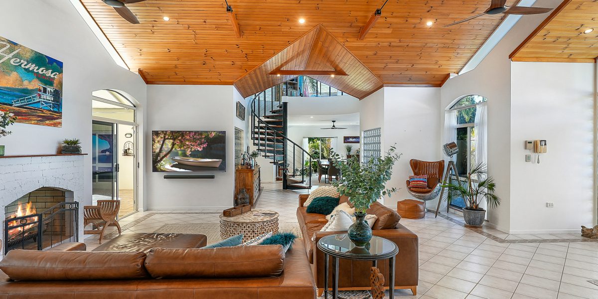 3-5 Whitehaven Court, Clifton Beach, QLD 4879 AUS