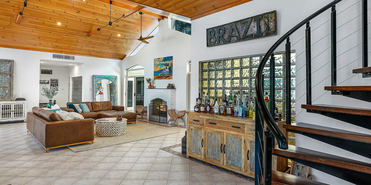 3-5 Whitehaven Court, Clifton Beach, QLD 4879 AUS