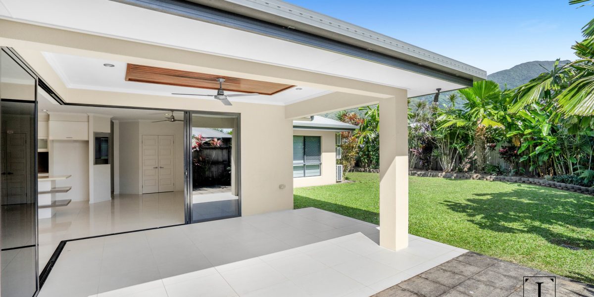 3 Northgate Close, Redlynch, QLD 4870 AUS