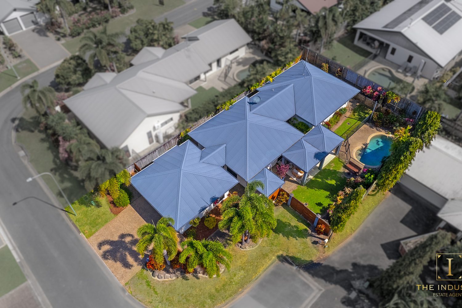 3 Franklin Close, Clifton Beach, QLD 4879 AUS