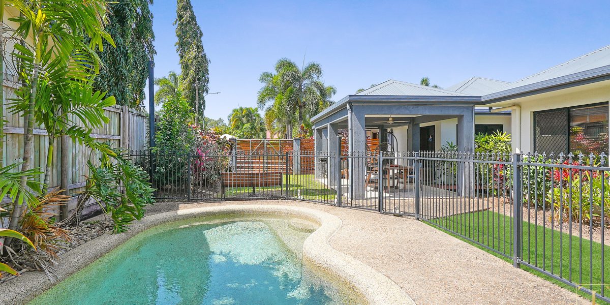 3 Franklin Close, Clifton Beach, QLD 4879 AUS