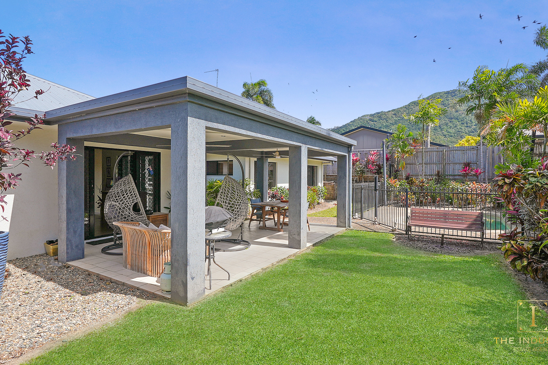 3 Franklin Close, Clifton Beach, QLD 4879 AUS