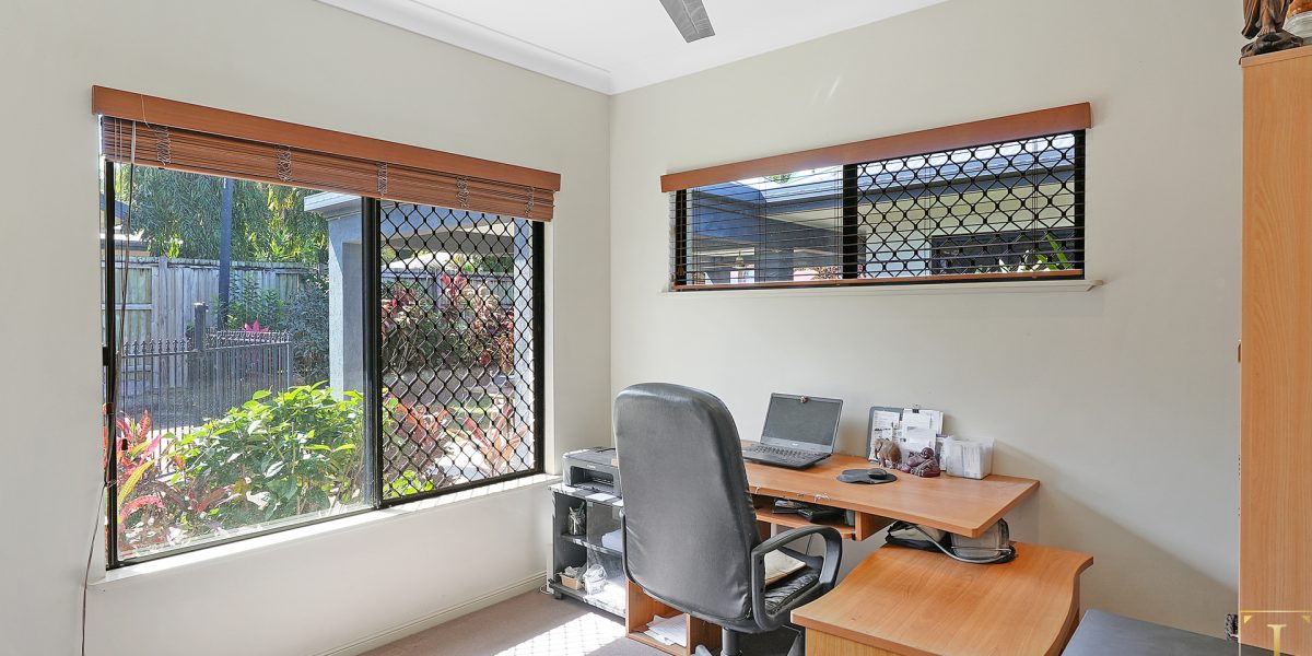 3 Franklin Close, Clifton Beach, QLD 4879 AUS