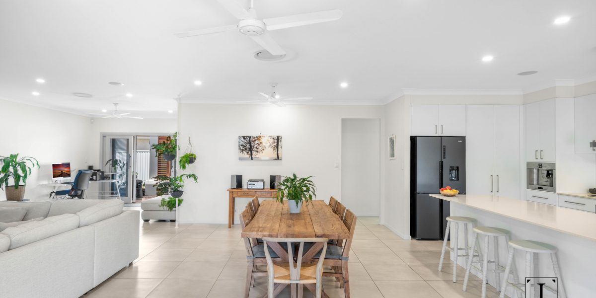 2 Selwyn Circuit, Trinity Park, QLD 4879 AUS