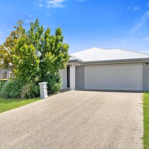 21 Munburra Parade, Smithfield, QLD 4878 AUS