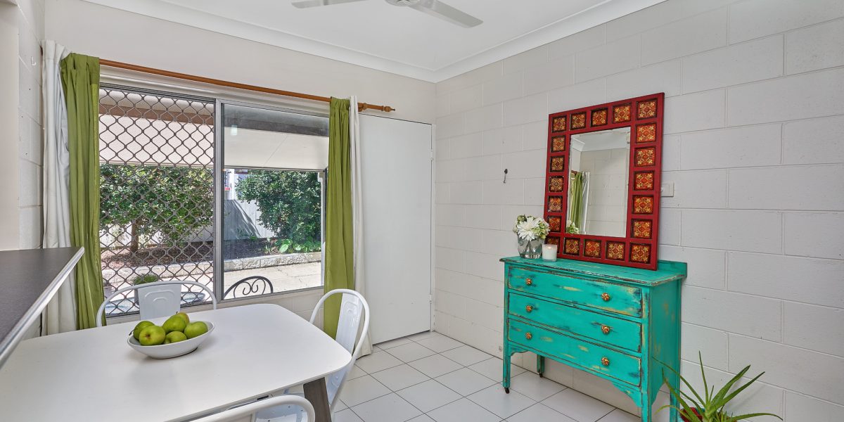 4/4 Crathern Close, Edge Hill, QLD 4870 AUS