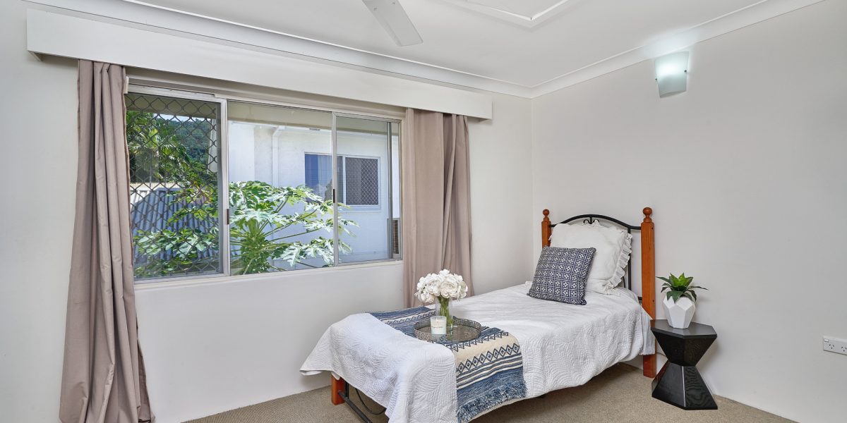 4/4 Crathern Close, Edge Hill, QLD 4870 AUS