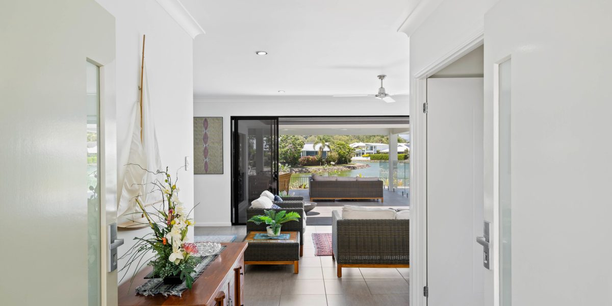 20 Lagoon Drive, Trinity Beach, QLD 4879 AUS