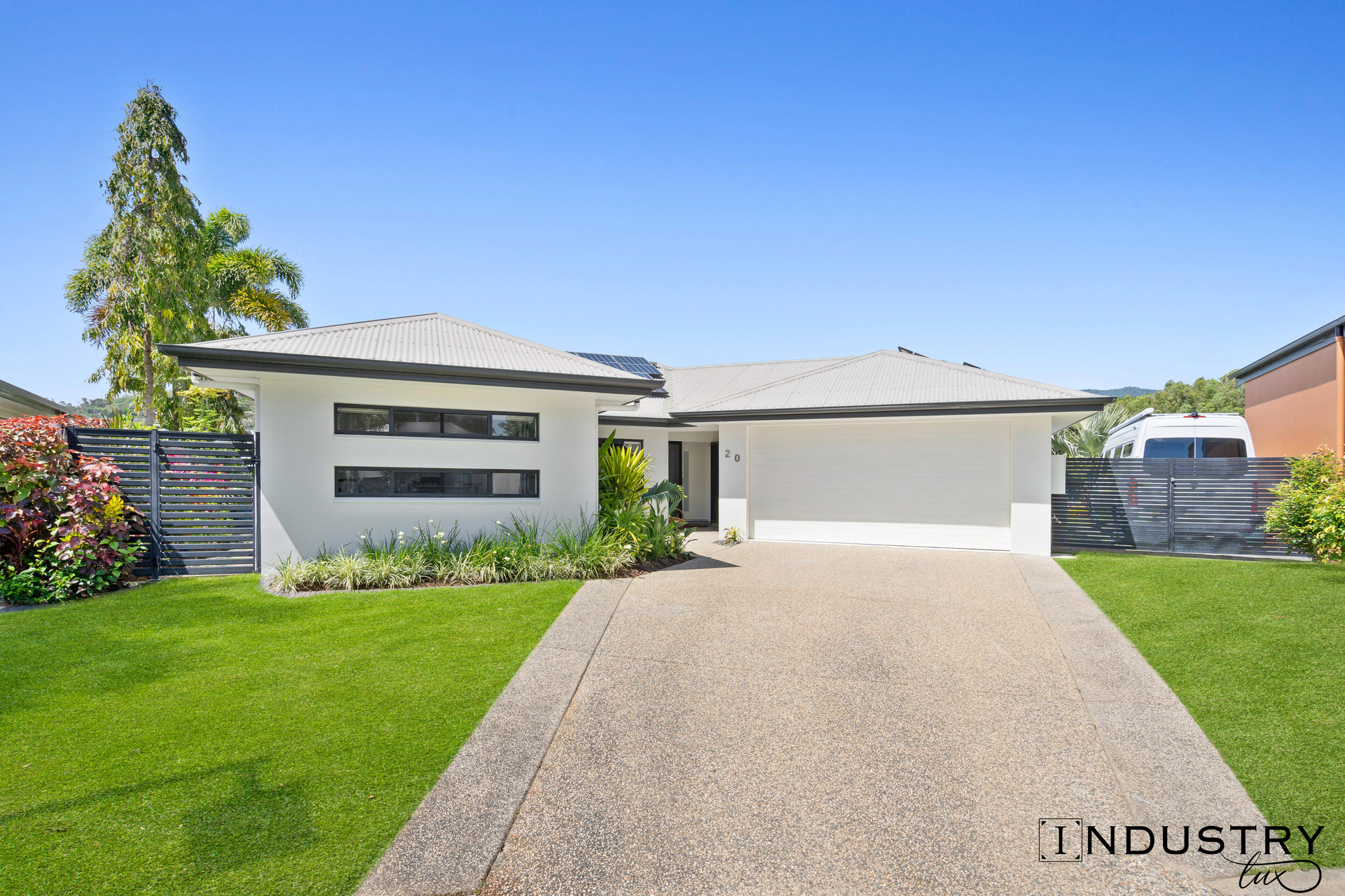 20 Lagoon Drive, Trinity Beach, QLD 4879 AUS