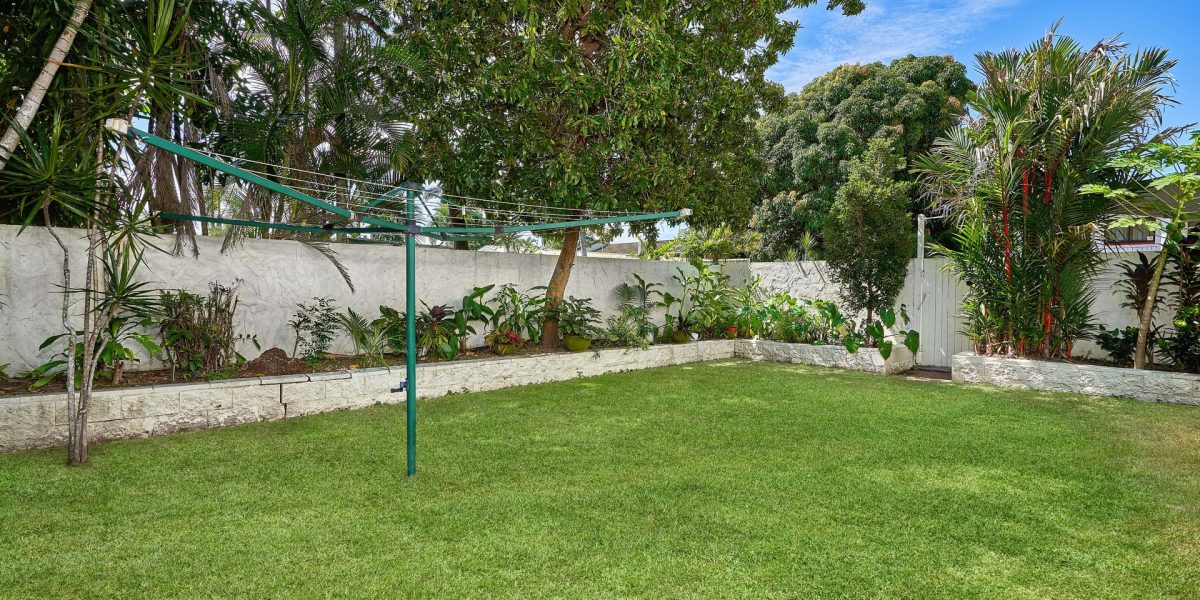 4/4 Crathern Close, Edge Hill, QLD 4870 AUS