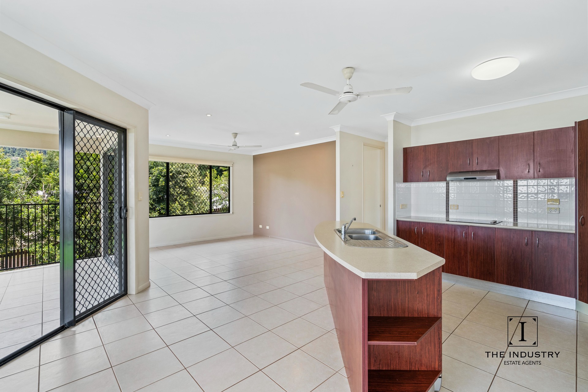 83 Fitzmaurice Drive, Bentley Park, QLD 4869 AUS