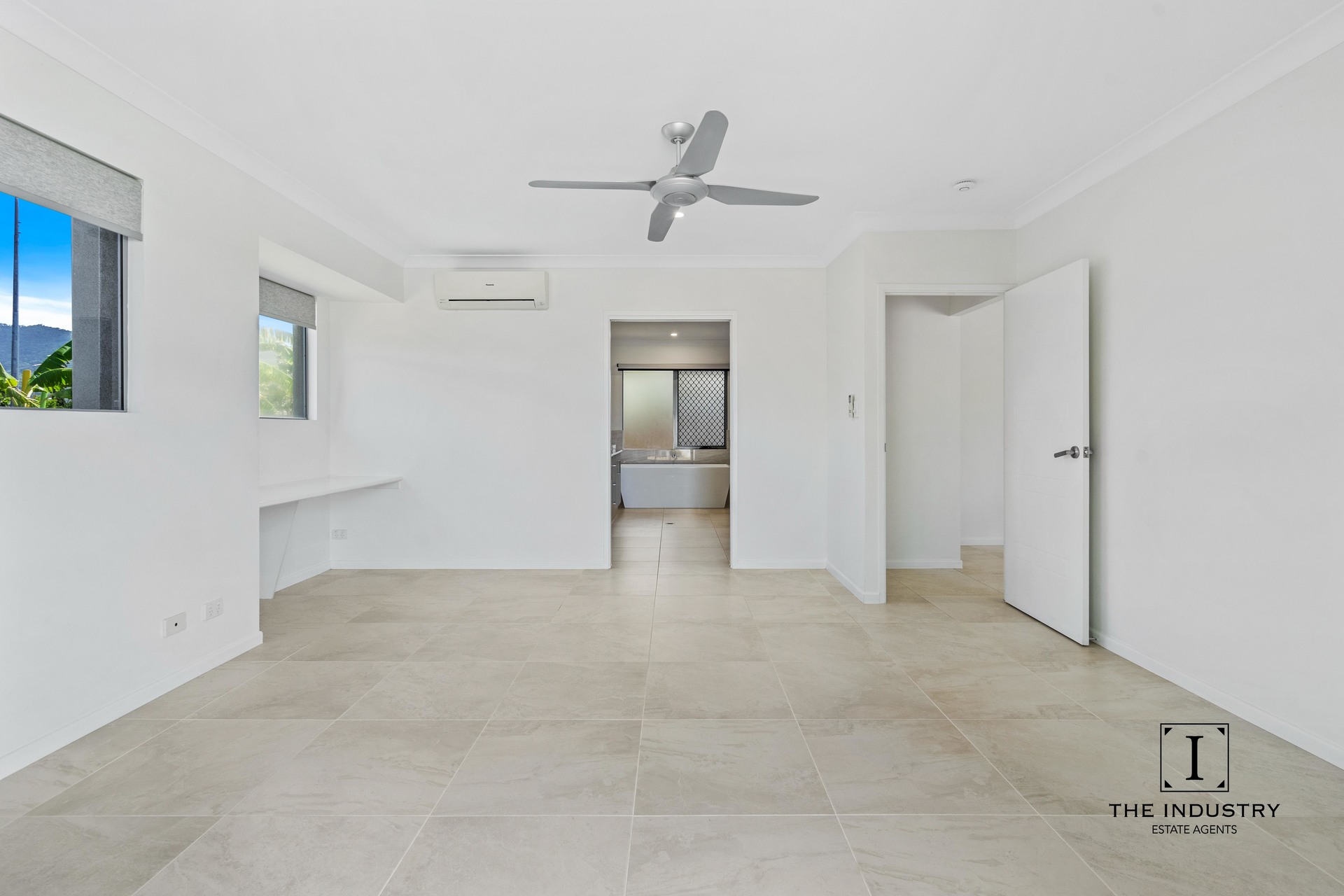 19 Yumbabulla Green, Smithfield, QLD 4878 AUS