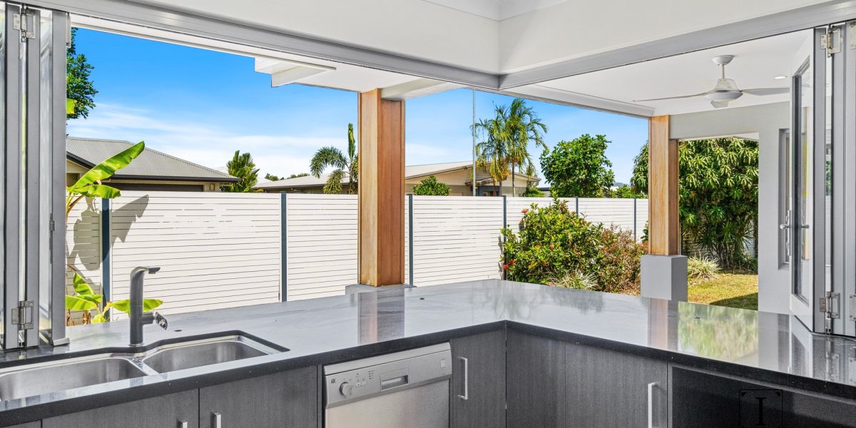 19 Yumbabulla Green, Smithfield, QLD 4878 AUS