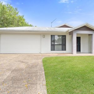 10 Bromell Street, Redlynch, QLD 4870 AUS