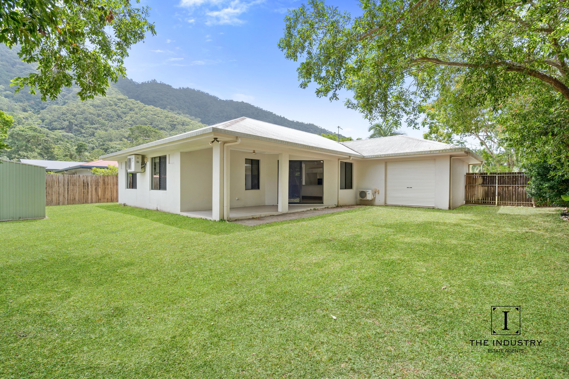 10 Bromell Street, Redlynch, QLD 4870 AUS