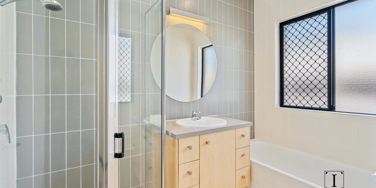 4 Pollock Close, Bentley Park, QLD 4869 AUS