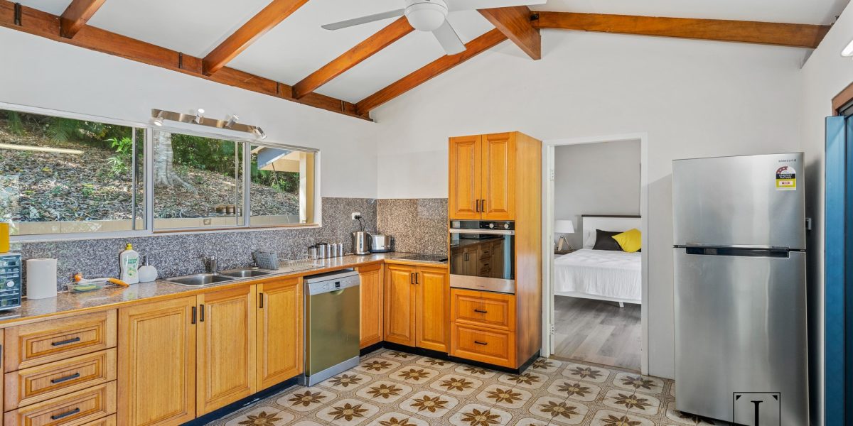 3 Trinidad Close, Trinity Beach, QLD 4879 AUS