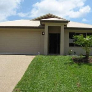 11 Bromell Close, Redlynch, QLD 4870 AUS