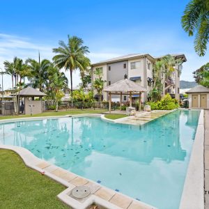 205/2-4 Centenary Close, Manoora, QLD 4870 AUS