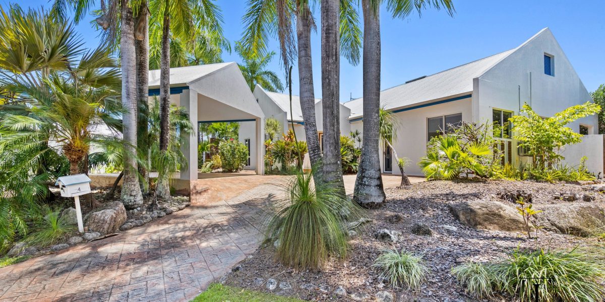4 Turtle Close, Clifton Beach, QLD 4879 AUS