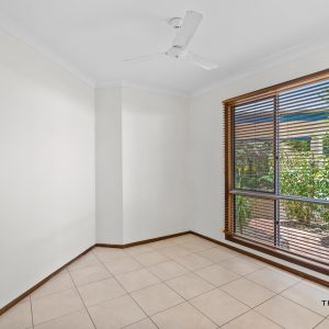 4 Turtle Close, Clifton Beach, QLD 4879 AUS