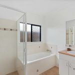 4 Howie Close, Kewarra Beach, QLD 4879 AUS