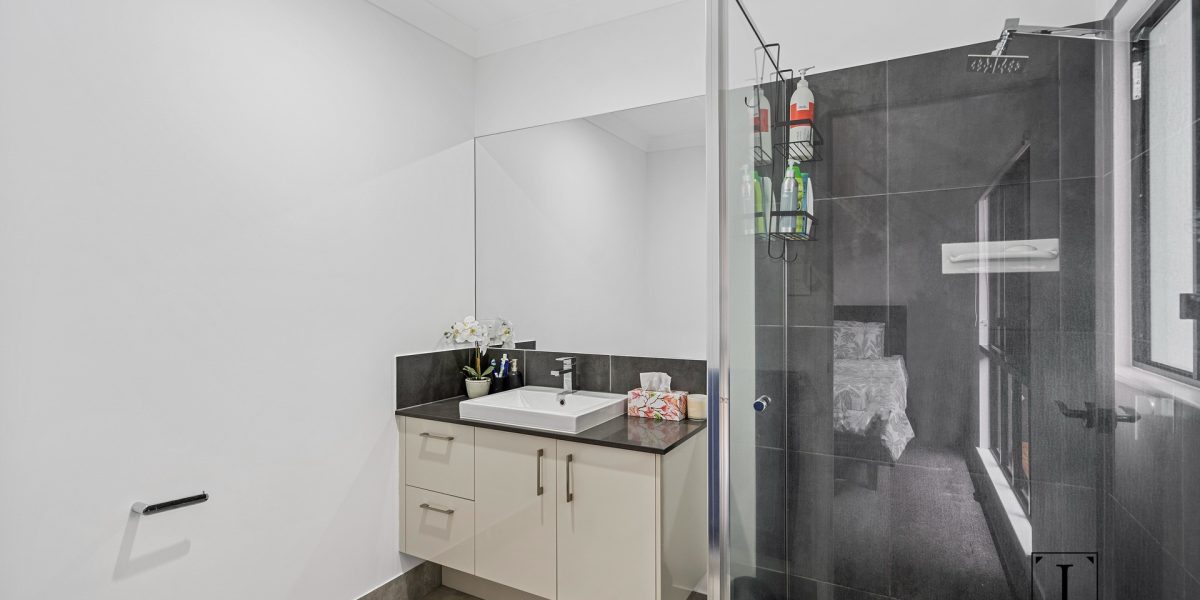 2/31 Anson Street, Bentley Park, QLD 4869 AUS