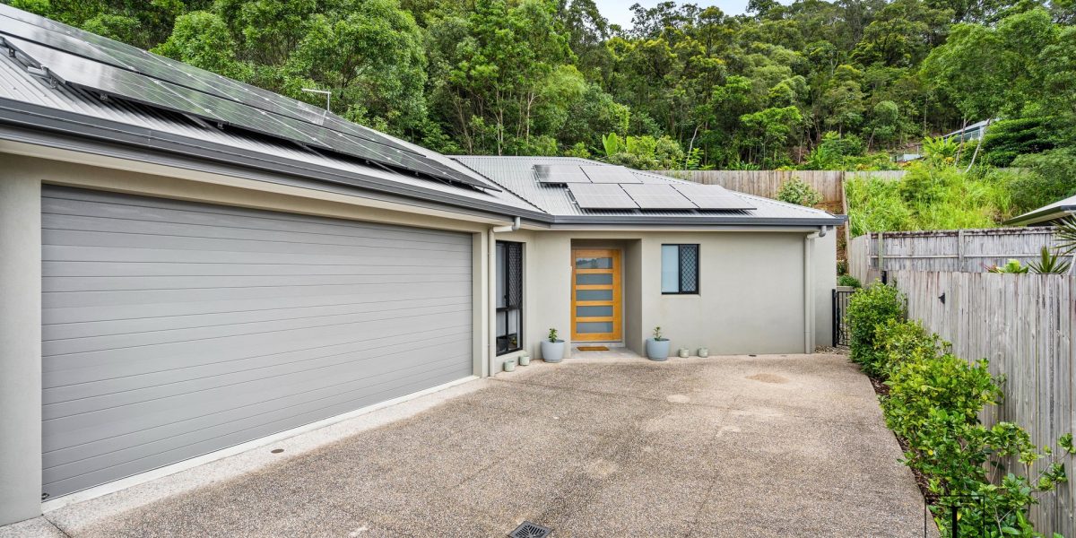2/31 Anson Street, Bentley Park, QLD 4869 AUS