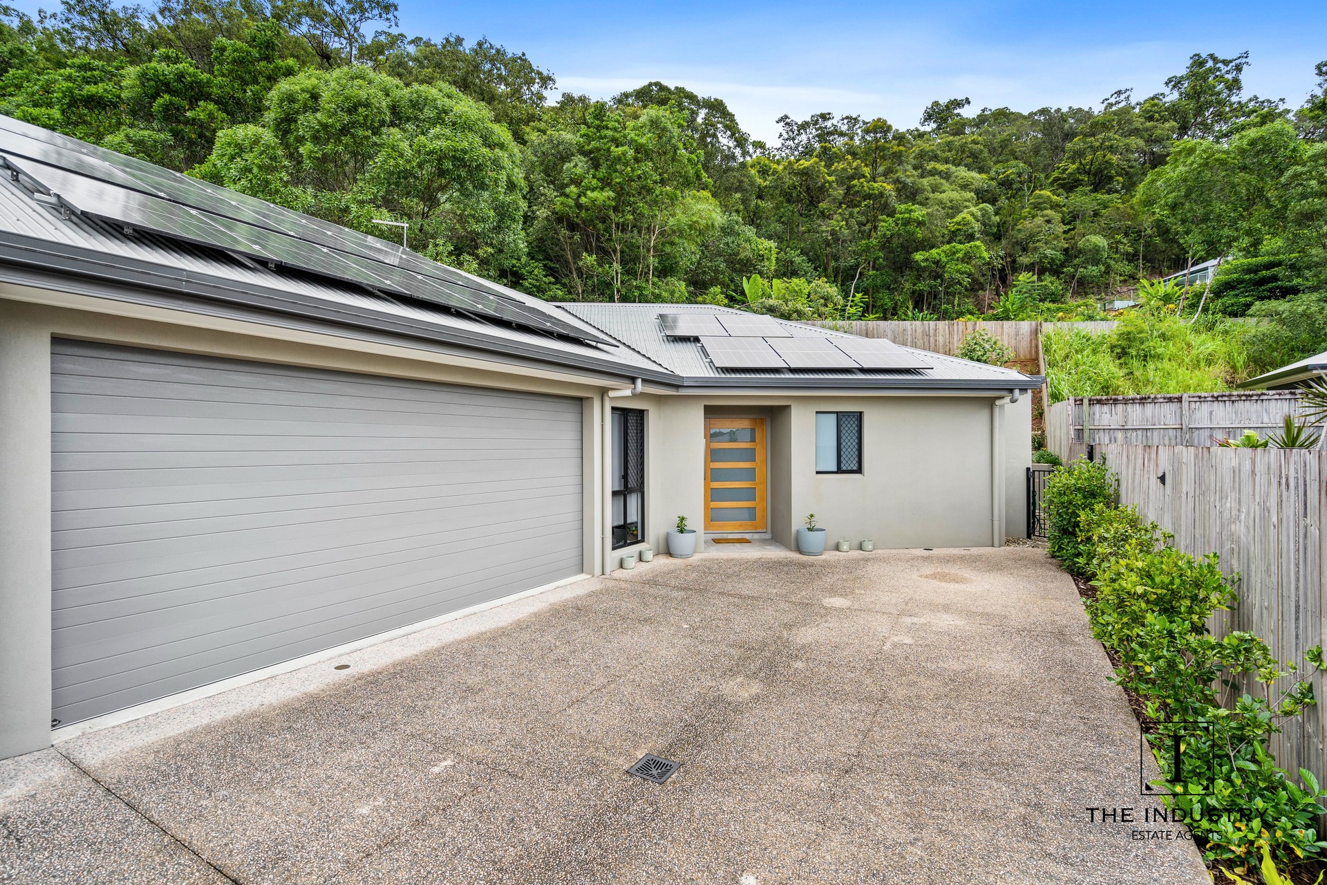 2/31 Anson Street, Bentley Park, QLD 4869 AUS