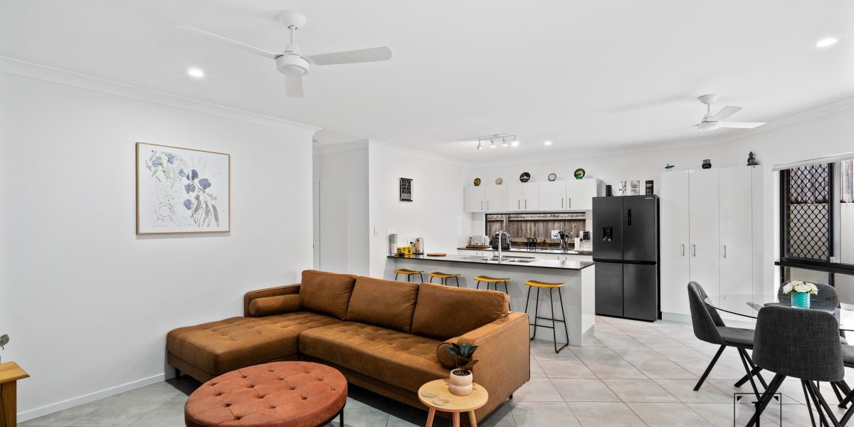 2/31 Anson Street, Bentley Park, QLD 4869 AUS