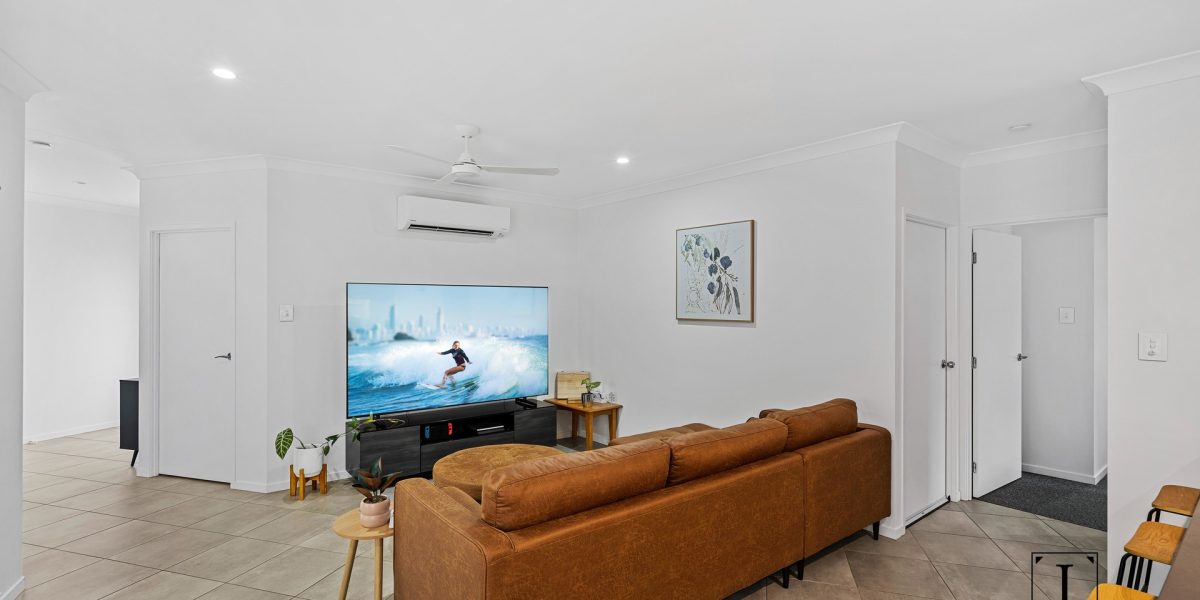 2/31 Anson Street, Bentley Park, QLD 4869 AUS