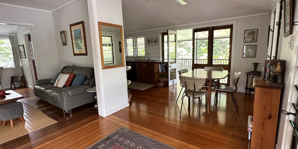5 Forest Avenue, Edge Hill, QLD 4870 AUS