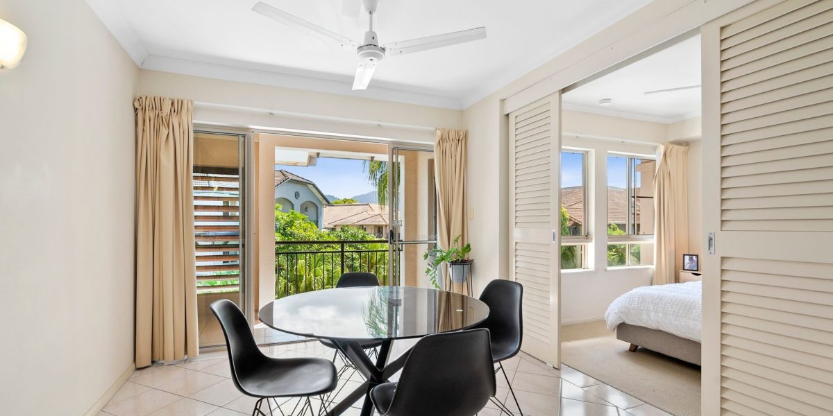 1810/2-10 Greenslopes Street, Cairns North, QLD 4870 AUS
