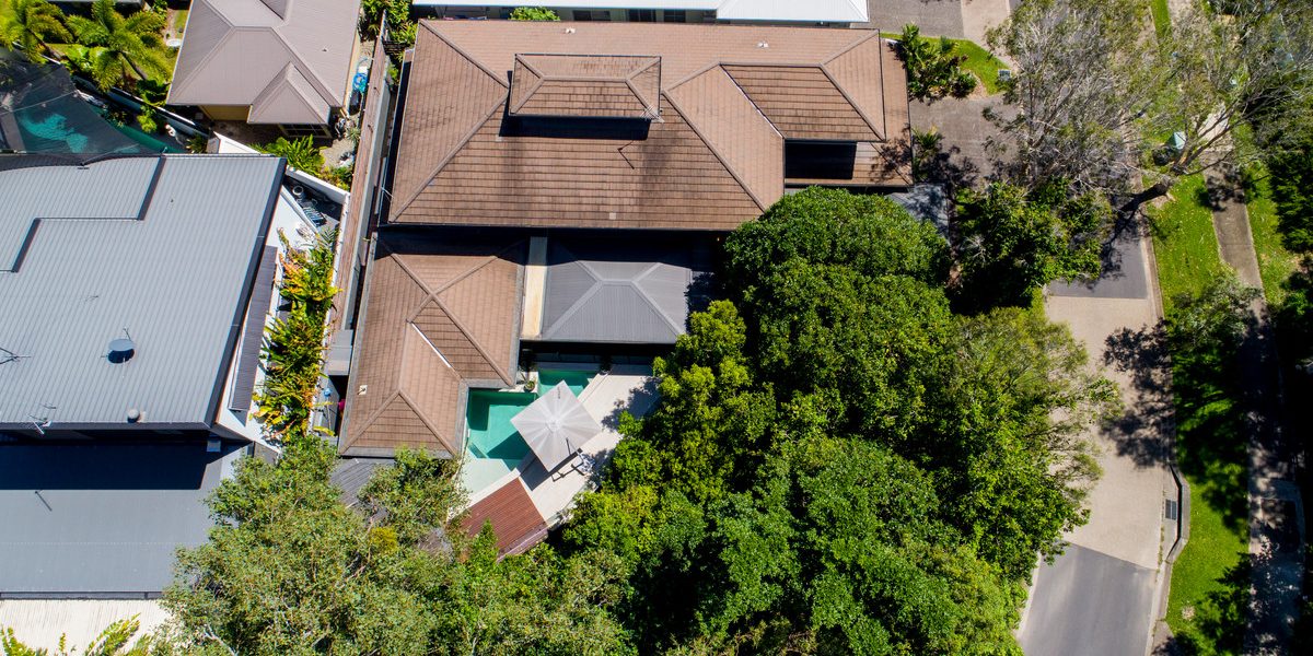 8 Lillian Road, Palm Cove, QLD 4879 AUS