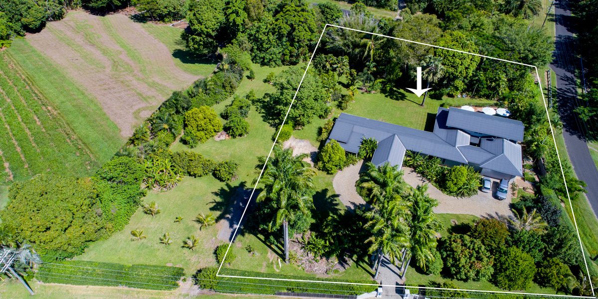 27 Nicholas Street, Clifton Beach, QLD 4879 AUS