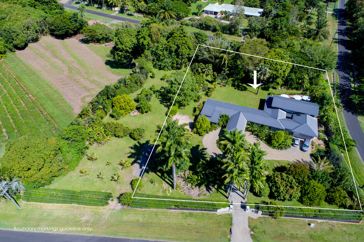 27 Nicholas Street, Clifton Beach, QLD 4879 AUS