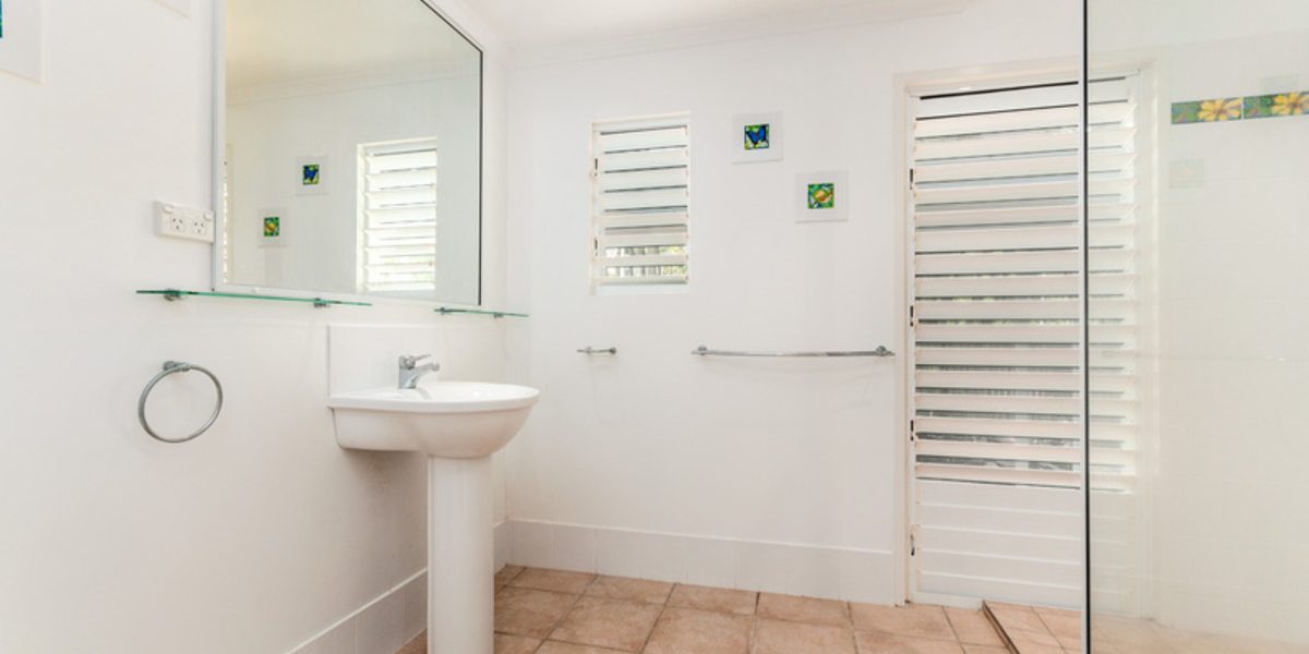 5-9 Gibson Close, Clifton Beach, QLD 4879 AUS