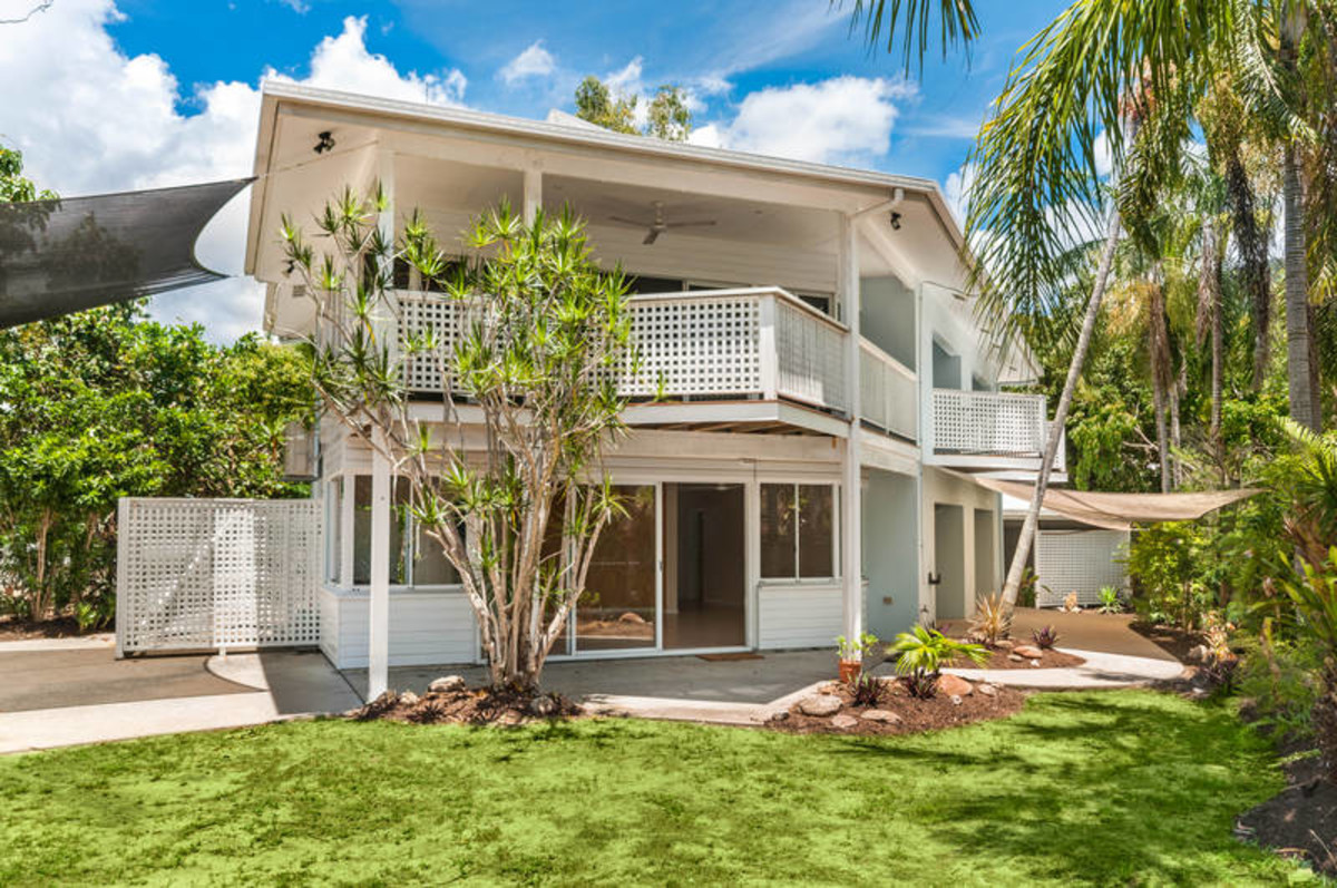 5-9 Gibson Close, Clifton Beach, QLD 4879 AUS