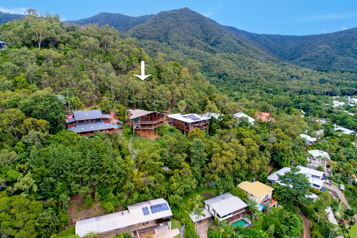 10 Jarda Street, Smithfield, QLD 4878 AUS