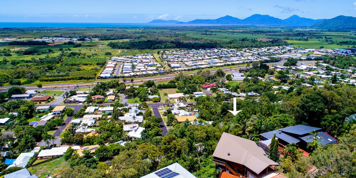 10 Jarda Street, Smithfield, QLD 4878 AUS