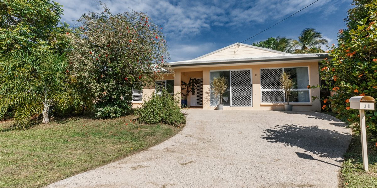 11 Coolangatta Close, Kewarra Beach, QLD 4879 AUS
