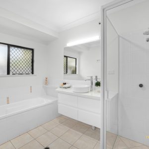 23 Narabeen Street, Kewarra Beach, QLD 4879 AUS