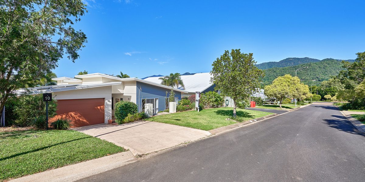 10 Barnacle Street, Trinity Beach, QLD 4879 AUS
