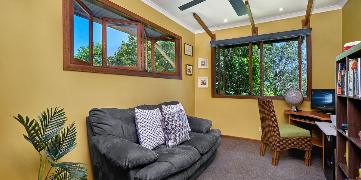 9 Lee Street, Freshwater, QLD 4870 AUS