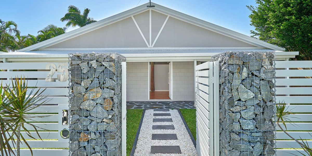 25 Rabaul Street, Trinity Beach, QLD 4879 AUS