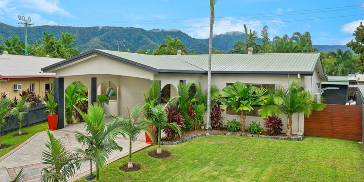 16 Shell Close, Kewarra Beach, QLD 4879 AUS