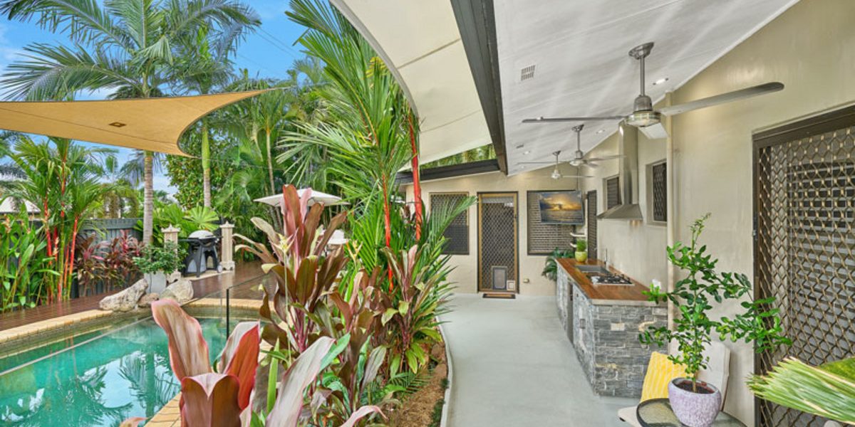16 Shell Close, Kewarra Beach, QLD 4879 AUS